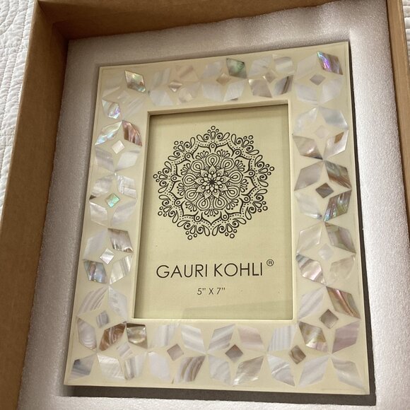NEW Gauri Kohli Uday Picture Frame  5" X 7" Handcrafted Mother Of Pearl Mosaic G - Picture 4 of 16